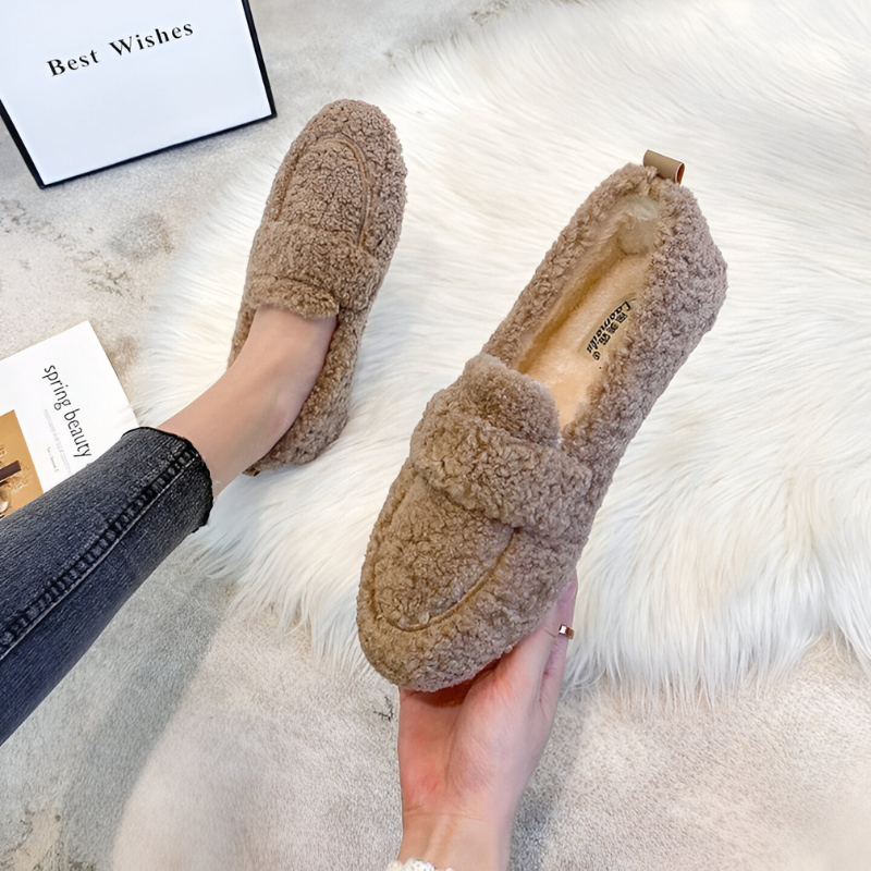 Nathalie Boutique | Loafers chaudes et confortables en laine de mouton