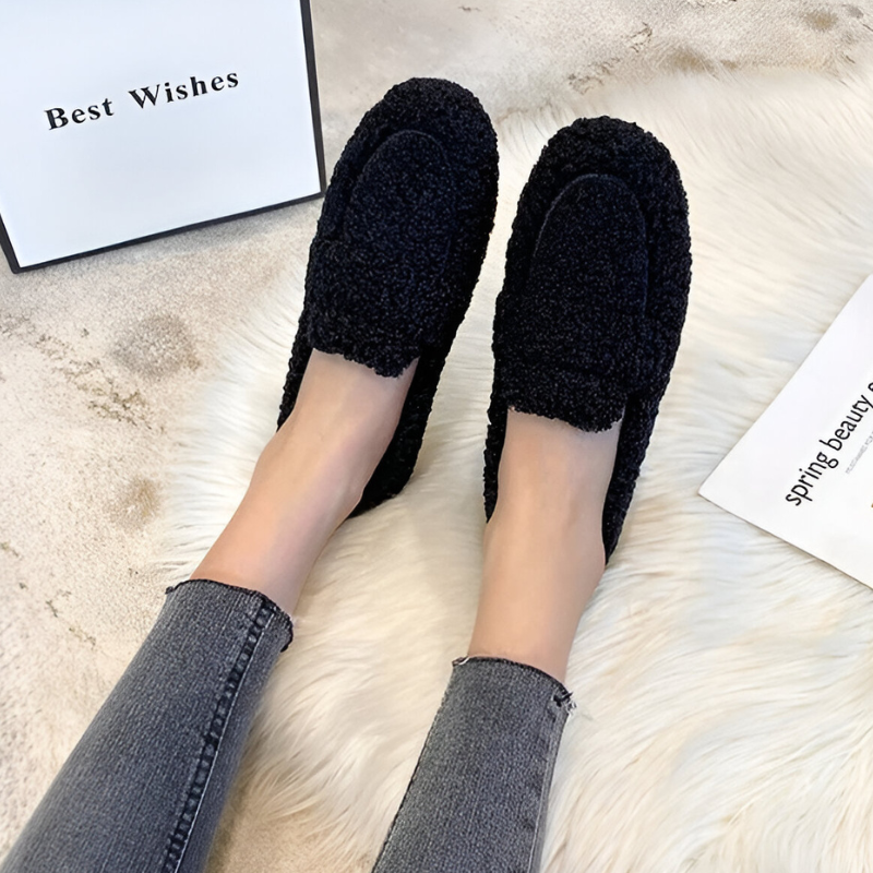 Nathalie Boutique | Loafers chaudes et confortables en laine de mouton